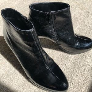 La CANADIENNE Black Patent Leather Booty
